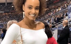 女友让我睡她妺妺的处